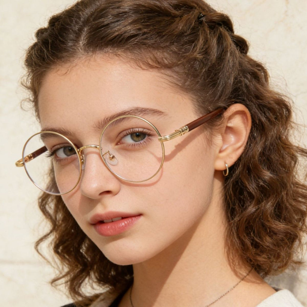 abf097cc-8c71-4ca3-9b69-03b284c9b262-Max