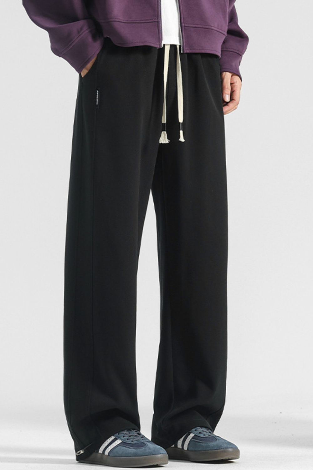 b35cc3b5-c2d0-40ab-acd1-f05c2655cb57-Max